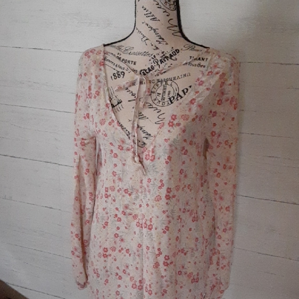Pretty Pink V-neck Long Sleeve Blouse with Tie Front